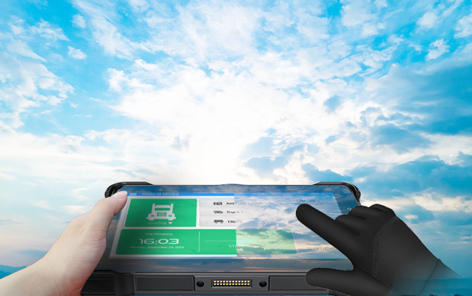 1200 Nits & Customizable Screen